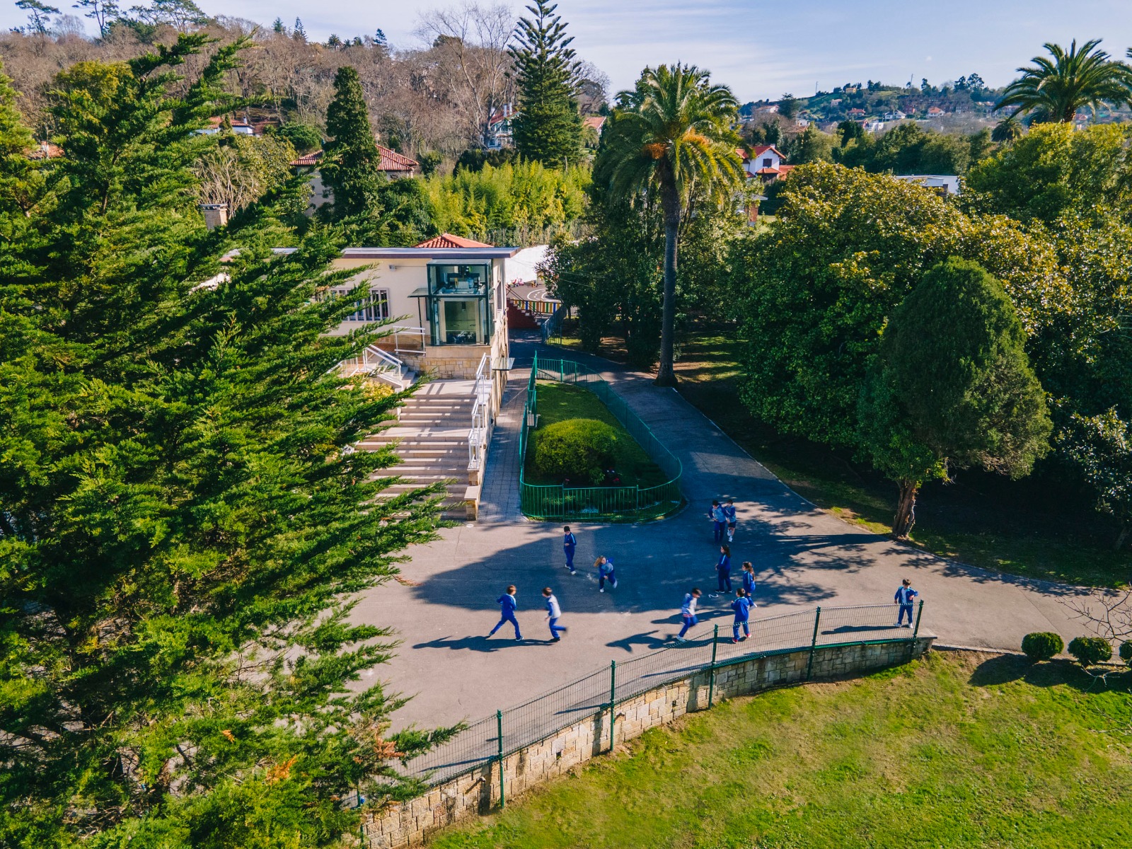 Colegio privado bilingüe en Gijón La Corolla Instalaciones del Colegio privado bilingüe La Corolla de Gijón