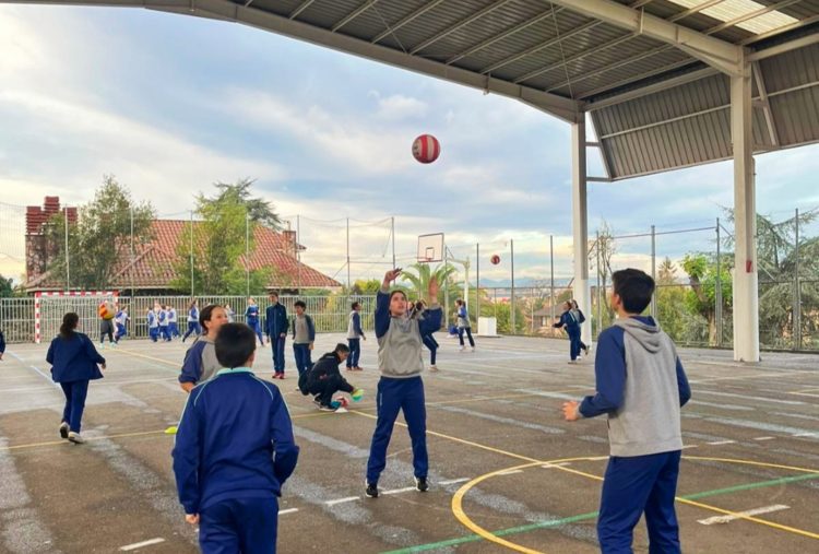 Colegio privado bilingüe en Gijón La Corolla Colegio privado bilingüe en Gijón La Corolla